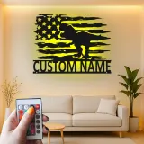 Insegna in metallo LED T-Rex con bandiera americana personalizzata, regalo unico per amanti dei dinosauri, decorazione per stanza dei bambini