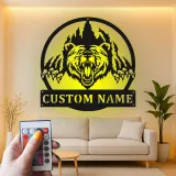 Personalisierte LED-beleuchtete Metall-Wandkunst mit Bären - Rustikales Geschenk für Tierliebhaber
