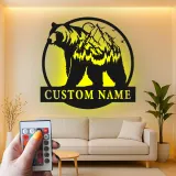 Cartel de metal personalizado con luz LED de oso y montaña, regalo para amantes de la naturaleza, decoración de cabaña o refugio