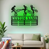 Personalisiertes BMX Radfahrer LED-beleuchtetes Metallschild Geschenk für BMX-Enthusiasten Spielzimmer oder Schlafzimmer Dekor