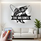 Insegna da pesca personalizzata con LED | Arte murale in metallo con pesce su misura | Arredo per casa al lago e baita | Regalo per pescatore con cognome di famiglia
