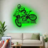 Personalisierte Metall-Wandkunst mit LED-Beleuchtung für Motocross-Fahrer – Geschenk für Dirtbike-Enthusiasten, Garage oder Spielzimmer Dekor