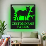 Insegna in metallo personalizzata con luce LED per fattoria di cervi - Regalo personalizzato per proprietari di fattorie, decorazione rustica per esterni