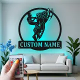Insegna in Metallo per Motoslitta Personalizzata | Arte da Parete LED per Piloti | Regalo Personalizzato per Sport Invernali per Baita e Garage