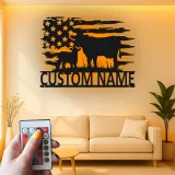 Personalisierte Kuh-und-Kalb LED-beleuchtete Metall-Wandkunst mit amerikanischer Flagge – Landhausgeschenk für Landwirte, rustikale Wohndeko 1