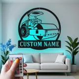 Enseigne de construction Rouleau de route | Décoration murale en métal LED personnalisée | Décor de machines lourdes pour garage ou bureau