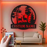 Insegna in metallo personalizzata con cervo e luce LED per amanti della natura, regalo per cabin