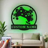 Insegna gamer personalizzata | Insegna LED in metallo personalizzata | Decorazione per sala giochi per ragazzi e uomini | Targa luminosa con controller e nome