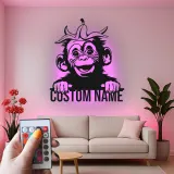 Personalisierte Schimpansen Namensschild | LED Metall-Wandkunst | Lustiges Affenlicht für Kinderzimmer & Babyzimmer | Individuelle Tierdekoration
