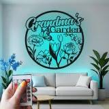 Cartel personalizado del jardín de la abuela | Arte mural de metal LED | Decoración floral de mariposa personalizada | Regalo del Día de la Madre para Nana