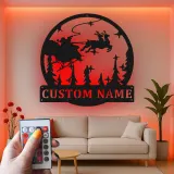 Cartel de metal personalizado de trineo de Santa | Decoración mural navideña LED | Arte navideño personalizado con nombre de familia | Silueta festiva de reno