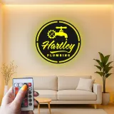 Insegna Logo Idraulico Personalizzata | Arte in Metallo LED per Laboratorio | Decorazione Industriale con Rubinetto e Ingranaggio | Regalo Personalizzato per Man Cave
