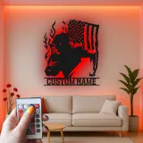 Plaque LED personnalisée joueur de football américain | Décoration murale en métal personnalisée pour salle de jeux | Cadeau pour adolescent sportif