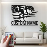 Panneau en métal LED personnalisé avec cheval | Panneau représentant le drapeau américain patriote | Cadeau équestre pour décor de ranch et de grange