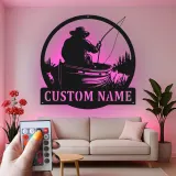 Insegna in metallo personalizzata per pescatore | Arte murale luminosa LED | Arredo pesca con nome su misura per casa al lago e pescatori