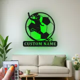 Insegna in metallo personalizzata per calciatrice | Decorazione LED per camera ragazza | Arte da parete per atleta | Regalo calcio per lei