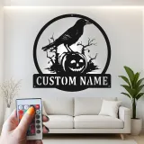 Panneau en métal personnalisé Corbeau & Citrouille | Décoration murale Halloween avec rétroéclairage | Décor effrayant personnalisé | Cadeau gothique
