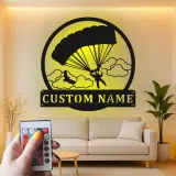 Panneau LED Personnalisé de Parachutiste | Décoration Murale en Métal Personnalisée | Décoration Sportive Aventure | Plaque Nom Rétroéclairée pour Aviateur