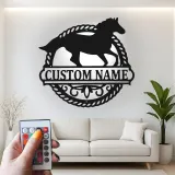 Enseigne LED cheval personnalisée | Décoration murale équestre en métal sur mesure | Déco de box, écurie et ranch | Cadeau pour les amoureux des chevaux