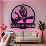 Insegna in metallo personalizzata con falco e luce LED, regalo per amanti della fauna selvatica, decorazione rustica per soggiorno o ufficio