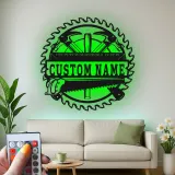 Décoration murale en métal personnalisée avec éclairage LED d'outils de menuisier 2