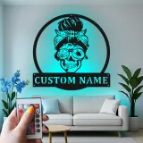 Panneau Métal Femme Crâne Gothique | Plaque de Nom LED Personnalisée | Art Murale Squelette Vintage pour Maison ou Studio de Tatouage