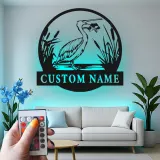Insegna in metallo personalizzata con Airone e luci LED | Arte murale di fauna selvatica personalizzata | Decorazione per casa al lago e patio esterno