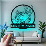 Arte Murale in Metallo Colibrì Personalizzata | Insegna con Fiore di Giglio Personalizzato con Luci LED | Regalo per Amanti della Natura per Decorazione Giardino e Patio
