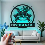 Insegna LED per tributo militare personalizzata | Arte murale in metallo con stivali e elmetto per veterani | Regalo patriottico per soldato