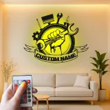 Cartel LED de Garaje Personalizado | Decoración Mural de Metal para Mecánicos | Mano Sosteniendo Llave Inglesa | Regalos para Él