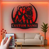 Cartel de metal LED de bosque de osos personalizado Regalo para entusiastas del aire libre Decoración de cabaña o lodge