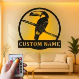 Cartel de metal personalizado de tucán | Arte mural LED con nombre | Decoración de vida salvaje exótica para hogar y negocio | Regalo personalizado para amantes de las aves