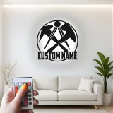 Insegna in metallo personalizzata martello e ascia | Decorazione LED per officina, man cave o garage | Regalo personalizzato per carpentiere