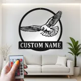 Cartel de metal personalizado de halcón con luz LED Regalo personalizado para amantes de las aves Decoración de sala de estar u oficina