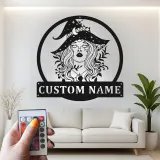 Cartel de metal personalizado con luz LED de bruja Regalo de Halloween personalizado Decoración encantadora para brujas