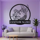 Arte Murale in Metallo Colibrì Personalizzata | Insegna con Fiore di Giglio Personalizzato con Luci LED | Regalo per Amanti della Natura per Decorazione Giardino e Patio