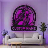 Personalisierte Metall-Wandkunst mit LED-Beleuchtung für Motocross-Fahrer – Geschenk für Dirtbike-Enthusiasten, Garage oder Spielzimmer Dekor