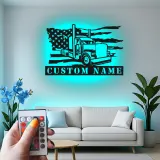 Personalisierte Semi-Truck LED Metall-Schild | Amerikanische Flagge Wandkunst | Individuelle Trucker Namensschild | Big Rig Garage & Man Cave Dekor