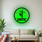 Plaque LED personnalisée pour lineman | Décoration murale en métal sur mesure pour électriciens | Cadeau pour technicien des réseaux | Déco garage et atelier
