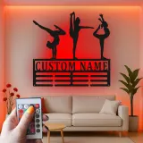 Insegna LED personalizzata per ginnastica | Arte murale in metallo personalizzata | Regalo per ginnasta per cameretta ragazza | Decorazione murale atleta