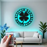 Décoration murale en métal personnalisée en forme de trèfle à quatre feuilles avec rétroéclairage LED - Cadeau irlandais pour la Saint-Patrick