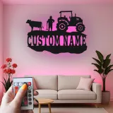 Insegna in metallo personalizzata con trattore e LED | Decorazione murale farmhouse su misura | Arredo rustico da fienile per ranch | Regalo per agricoltore