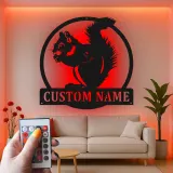 Cartel de metal personalizado de ardilla | Arte de vida silvestre iluminado con LED | Decoración de cabaña personalizada para amantes de la naturaleza