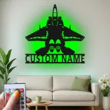 Plaque LED personnalisée avion de chasse en métal | Décoration murale personnalisée | Cadeau pour pilote militaire | Déco avion pour man cave