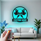 Personalisierte Skull LED-Leuchtschilder | Individuelles Metallschild für Tattoo-Studios | Edles Dekor für Tattoo-Studios und Künstlergeschenke