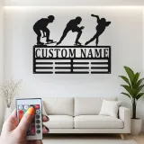 Individuelle LED Metall-Wandkunst für Eisschnelllauf | Personalisierte Silhouette eines Eiskunstläufers & Medaillenhalter | Geschenk für Sportler