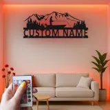 Décoration murale LED en métal pour pêcheur personnalisée | Plaque au prénom du pêcheur pour maison de lac | Cadeau pour amateur de plein air