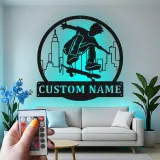 Insegna LED con nome per skateboarder | Arte da parete in metallo personalizzata per camera dei ragazzi | Decorazione urbana per skater personalizzata | Regalo per figlio