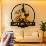 Insegna in metallo personalizzata per bottiglia di vino e bicchiere con luce LED - Regalo personalizzato per amanti del vino, decorazione per cucina o bar 1
