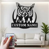 Gufo reale LED in metallo da parete | Insegna personalizzata con nome a tema bosco | Decorazione rustica per baita e lodge per amanti della fauna selvatica